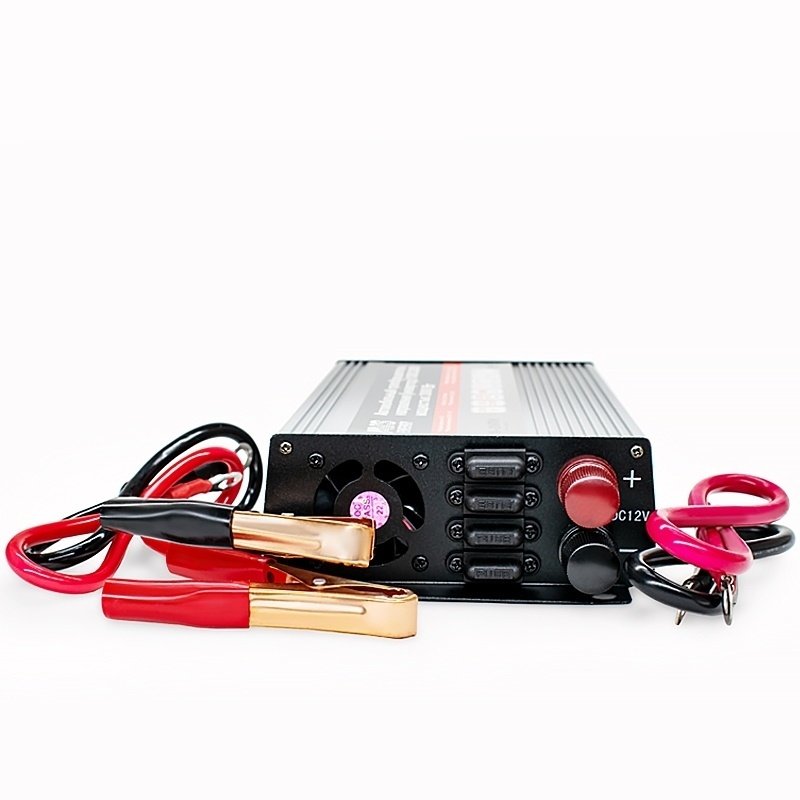 AVS Автомобильный инвертор 12/220V IN-2000W