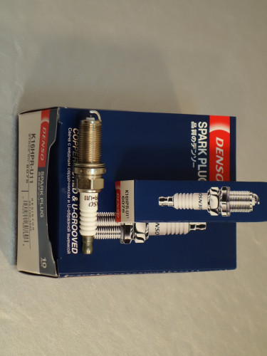 DENSO Свеча зажигания K16HPR-U11 6076